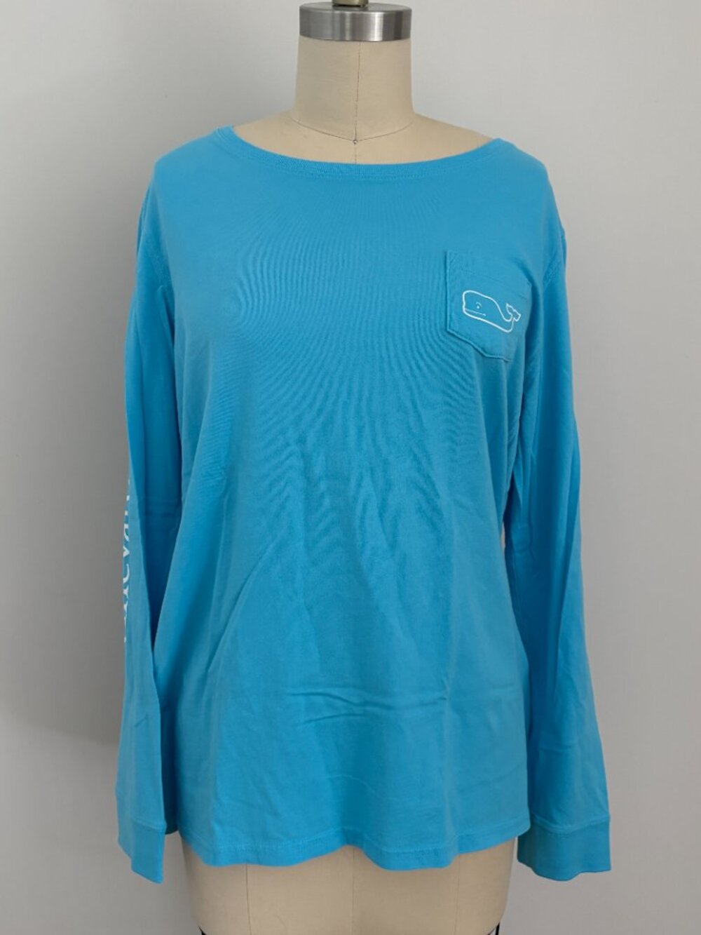 Vineyard Vines Blue Whale Logo Long Sleeve Pocket Graphic Tee Preppy Coastal L